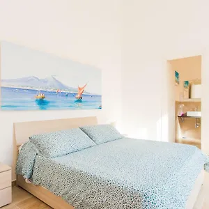https://innapoli-bb.hotels-amalfi.com